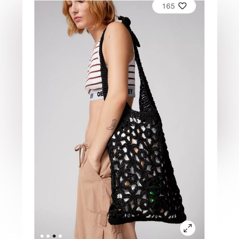 UO Monaco Raffia Hobo Bag Black